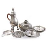 Lot of pewter objects