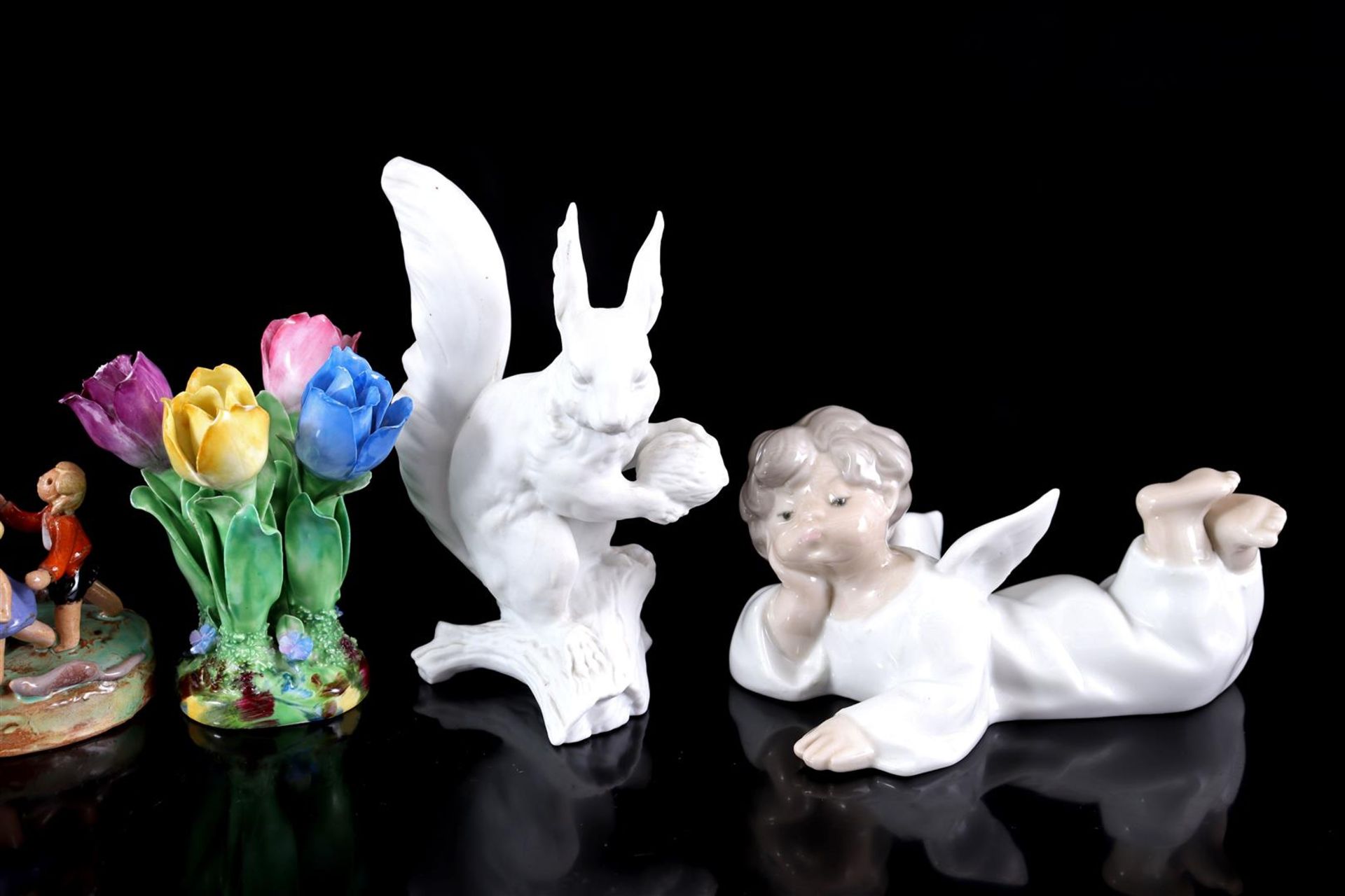Porcelain figurines - Image 3 of 4