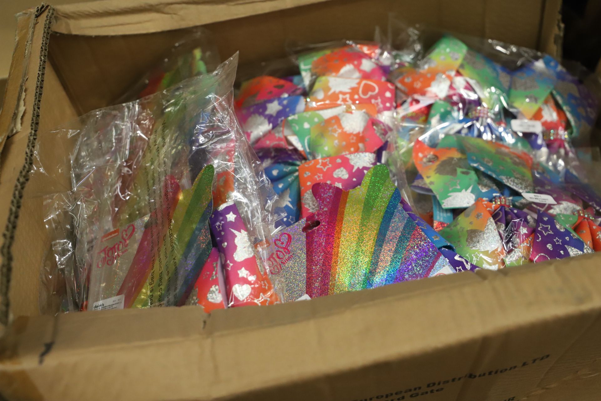 1 x Mixed pallet = approx 32 boxes of Claire's Accessories Grade A stock. - Image 2 of 3