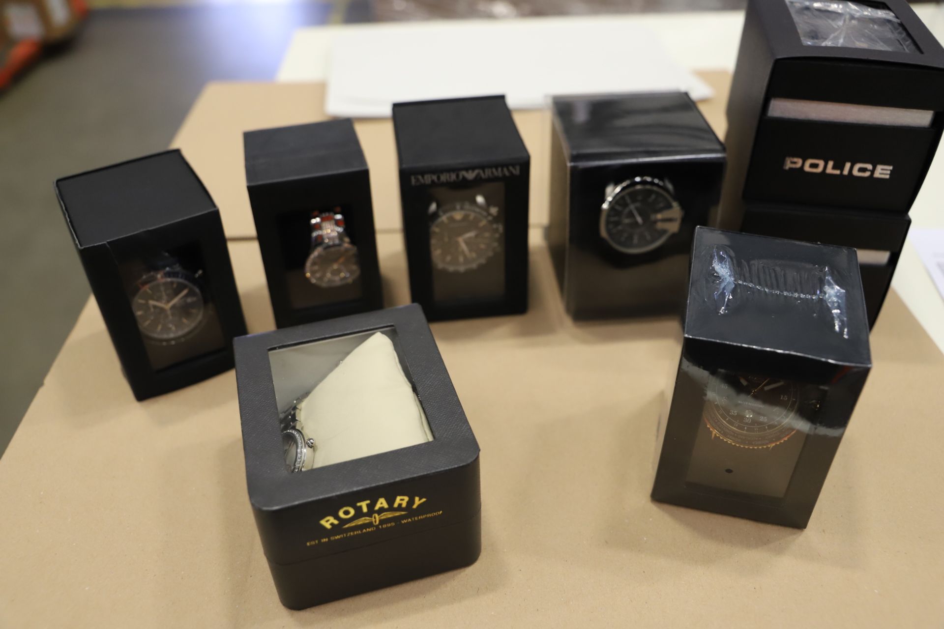 Mixed box of 8 x Watches including Aviator & Police. Approx total RRP £909 - Image 2 of 2