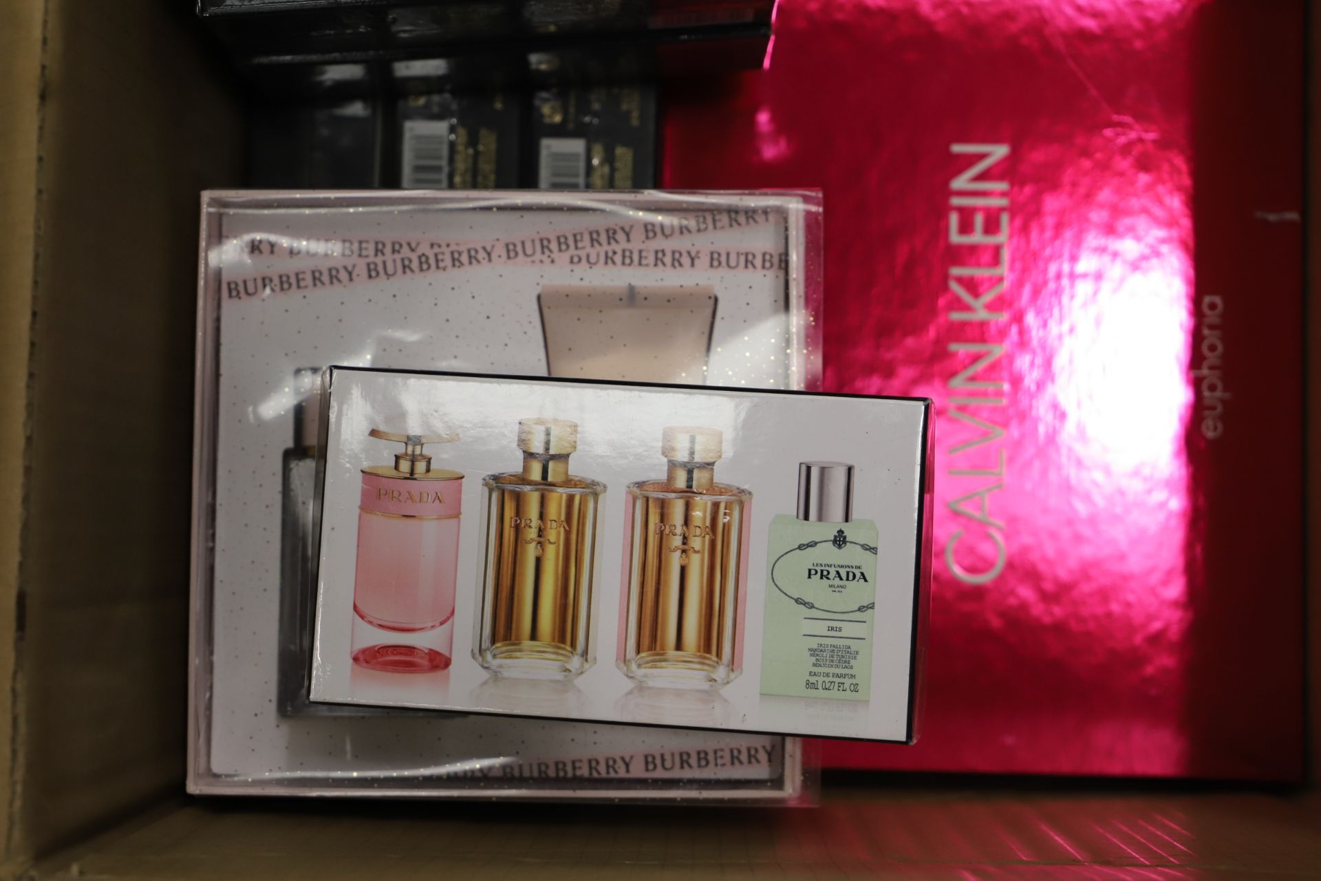 Mixed box of 14 x Ladies frangrance incl Prada. Approx total RRP £703 - Image 2 of 2