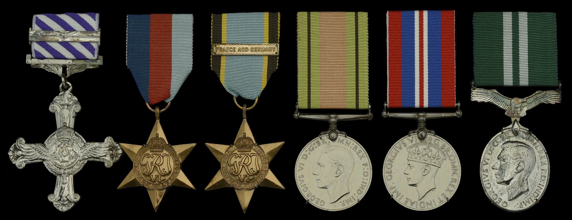 Groups and Single Decorations for Gallantry