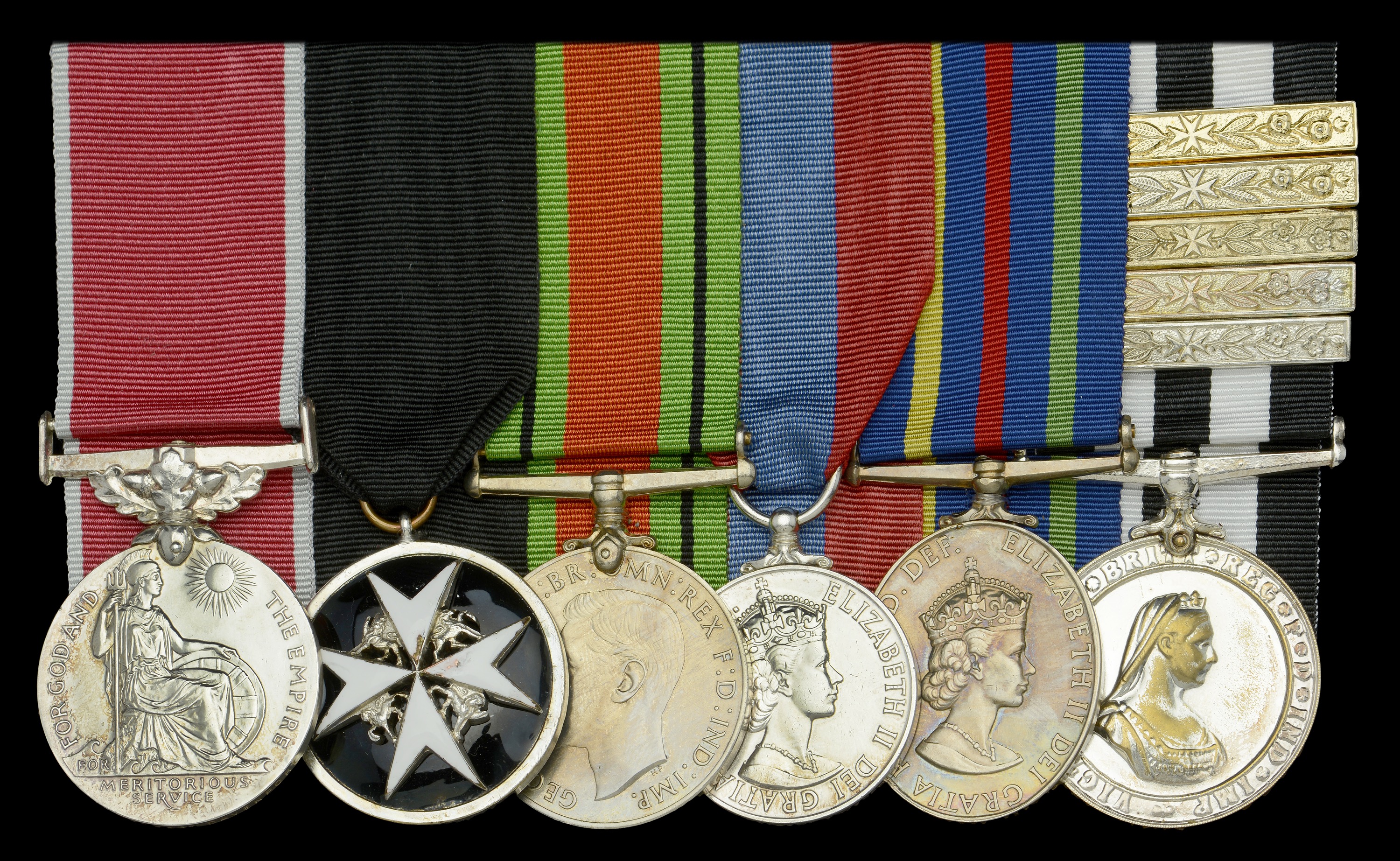 Groups and Single Decorations for Gallantry