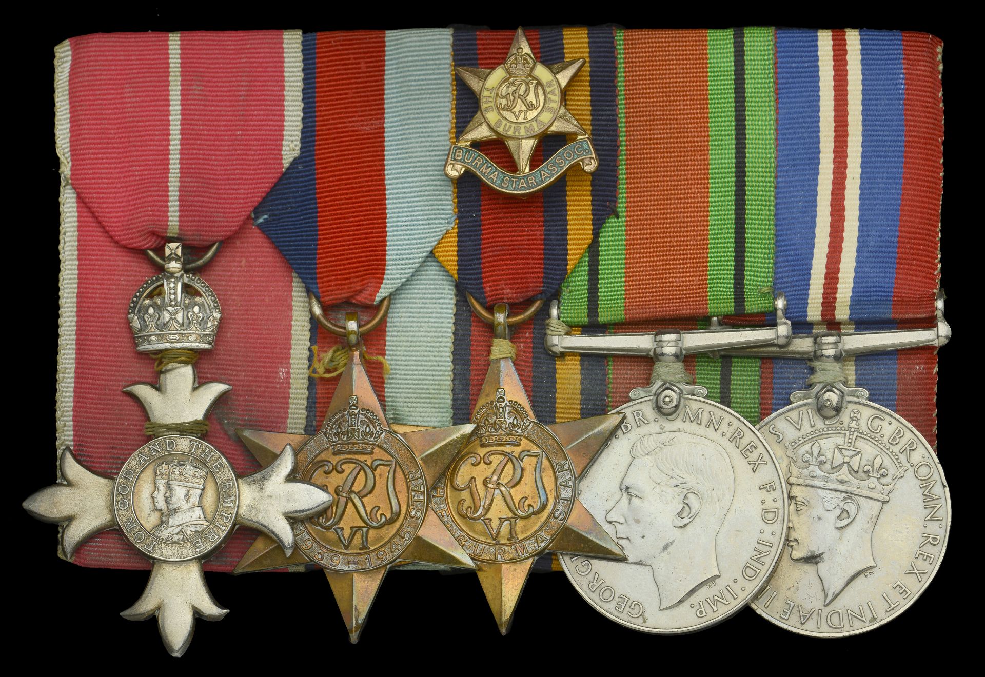 Groups and Single Decorations for Gallantry