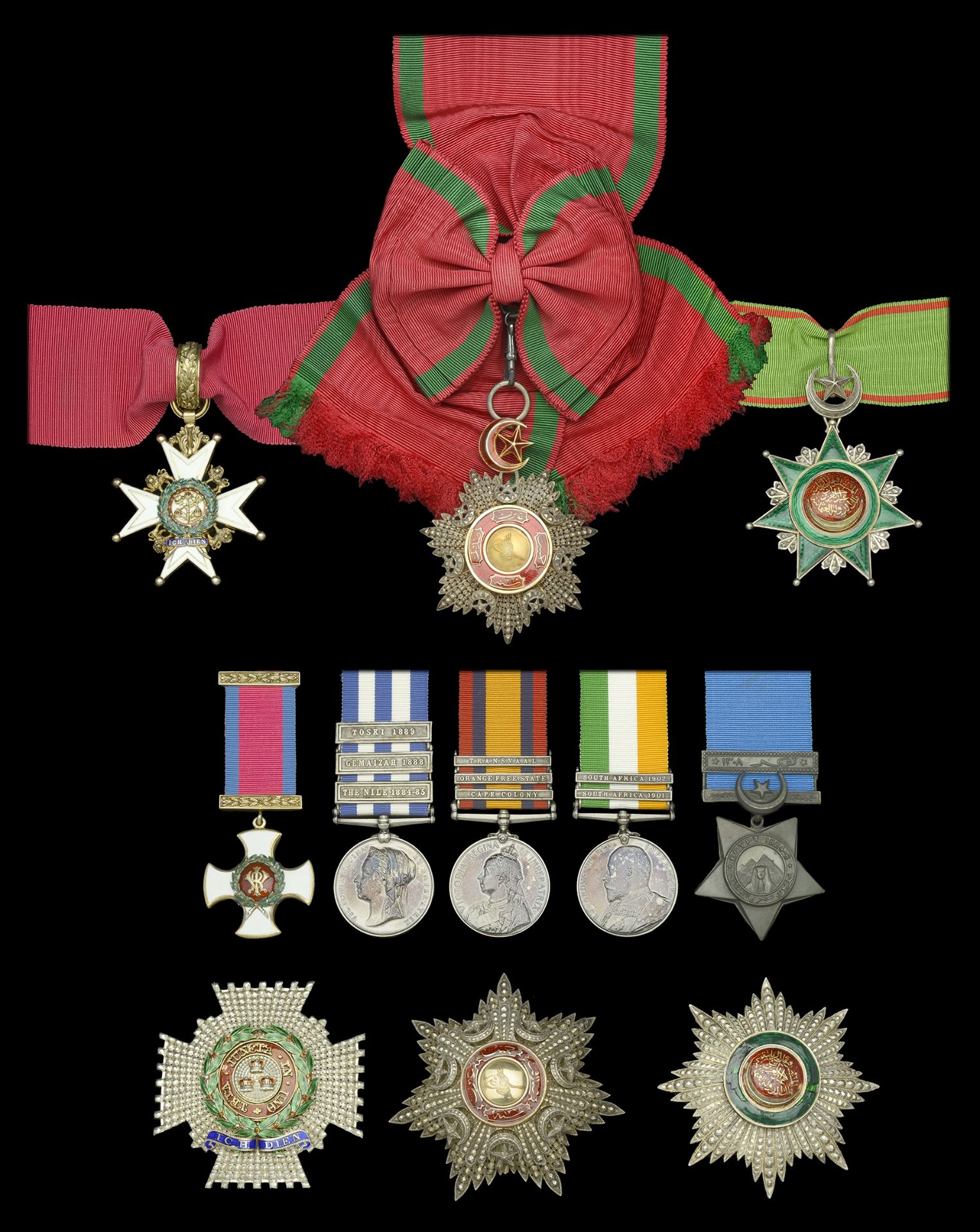 Groups and Single Decorations for Gallantry