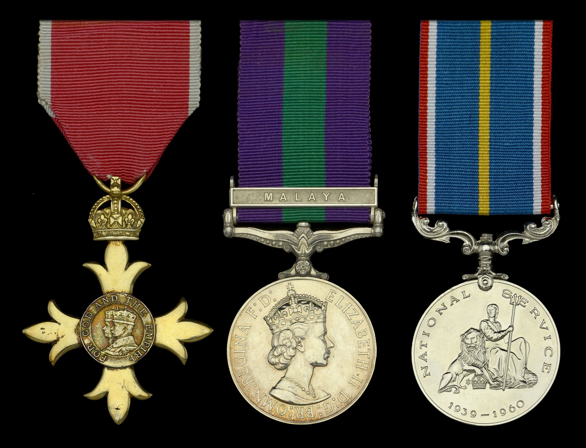 Groups and Single Decorations for Gallantry