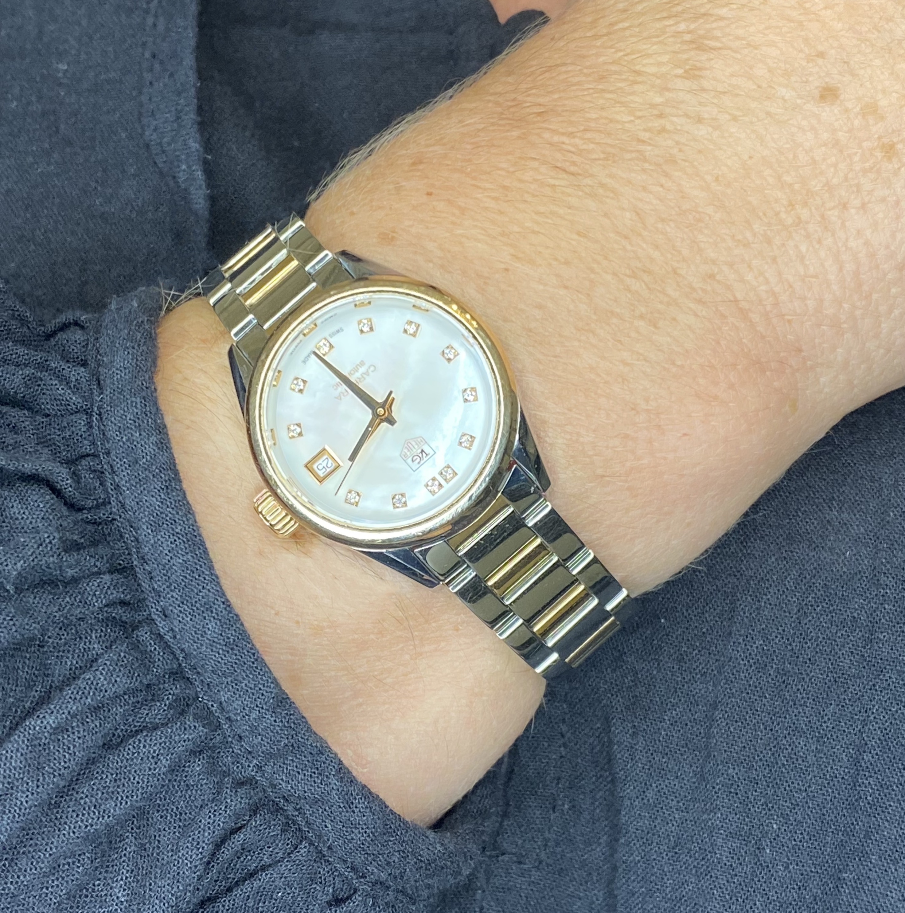 Tag Heuer. A ladyâ€™s stainless steel, gold and diamond-set automatic wristwatch with date and brac. - Image 3 of 3