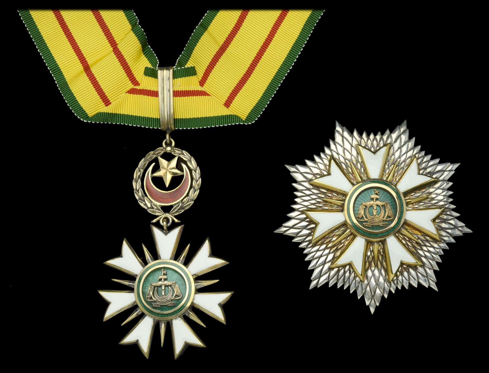 Brunei, Sultanate, Order of Loyalty to the State of Brunei, Second Class set of insignia, by...