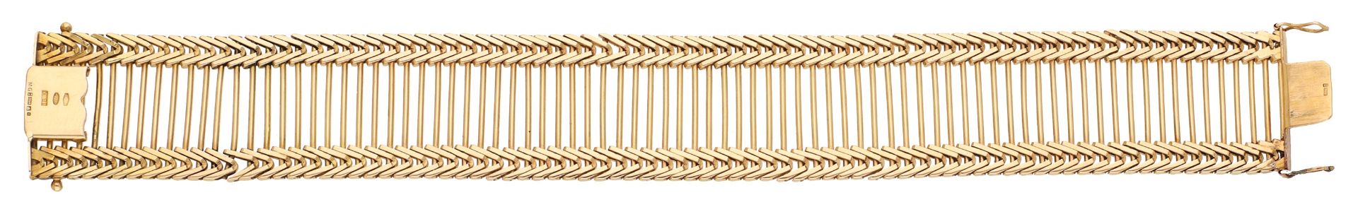 An Italian gold strap bracelet, by UnoAErre, circa 1960, composed of 18ct gold bars between... - Image 2 of 3