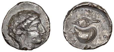 Greek Coinages, Campania, Kumai, Didrachm, c. 420-380, head of Sibyl right, rev. ÎºÏ‰Î¼Î±Î¹Î¿Î½, mu.