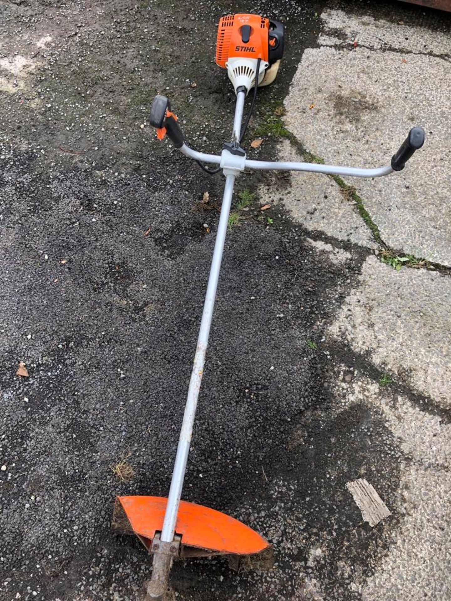 Stihl FS 100 strimmer