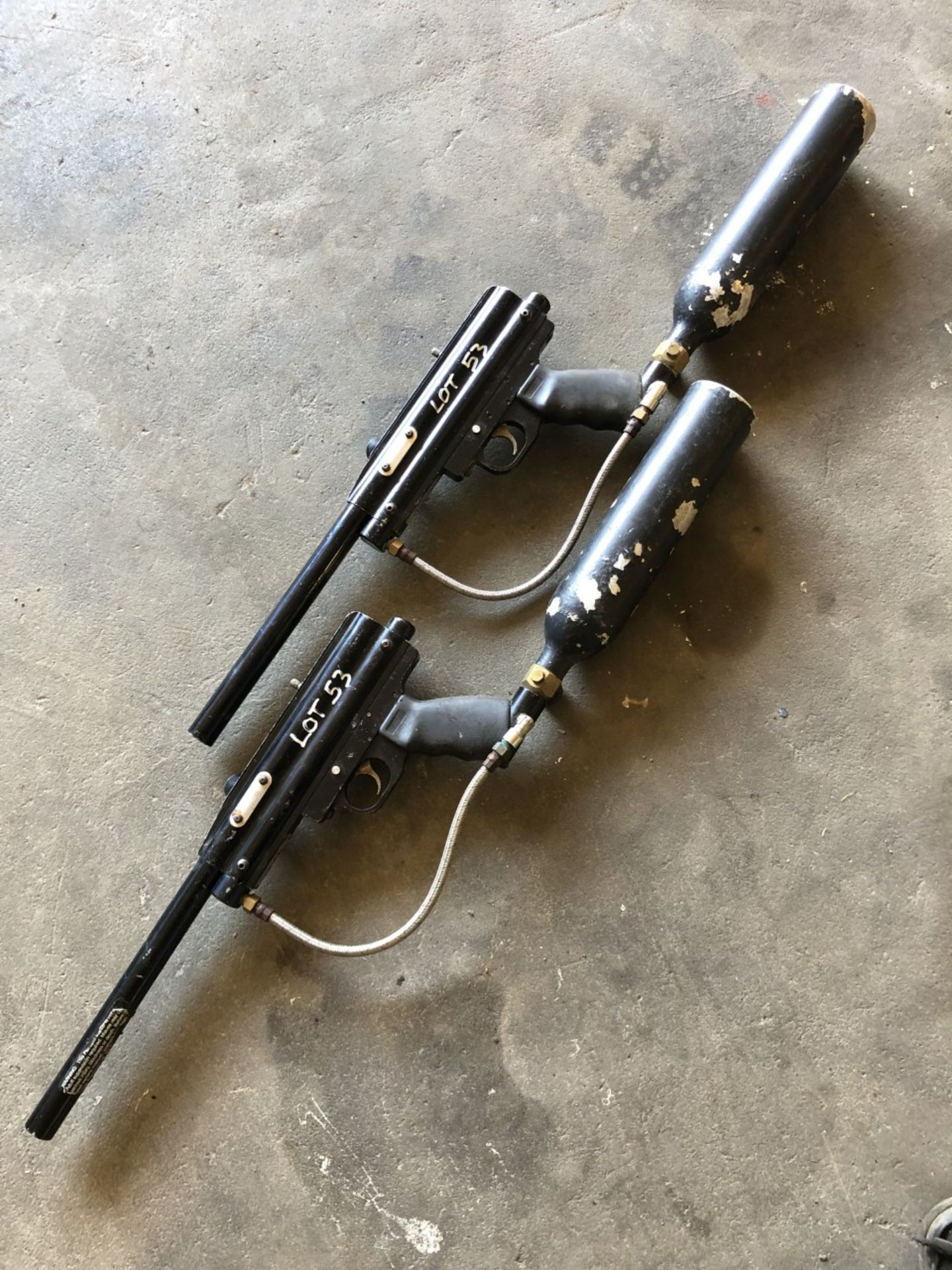 2x Paintballing Guns