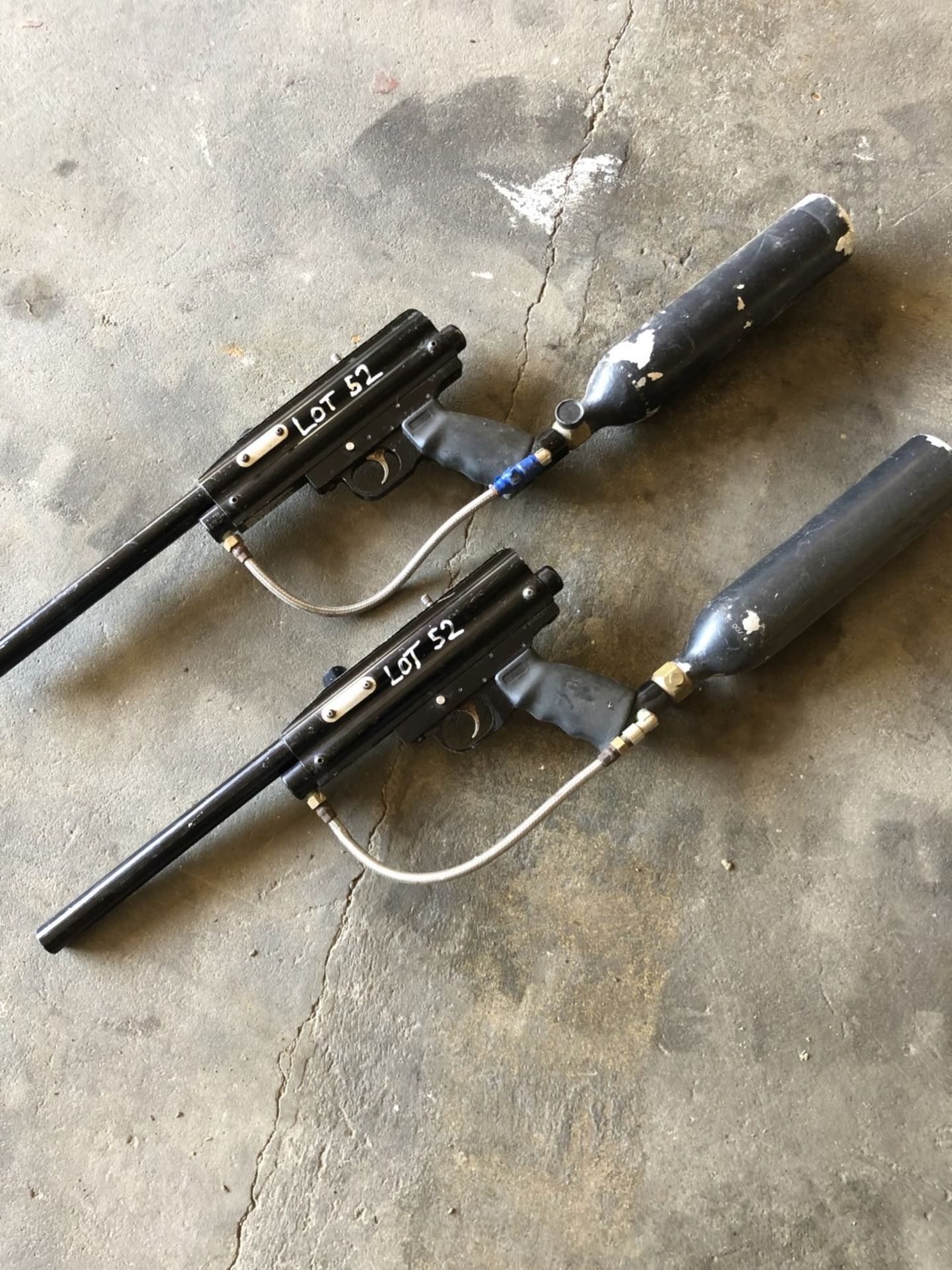 2x Paintballing Guns