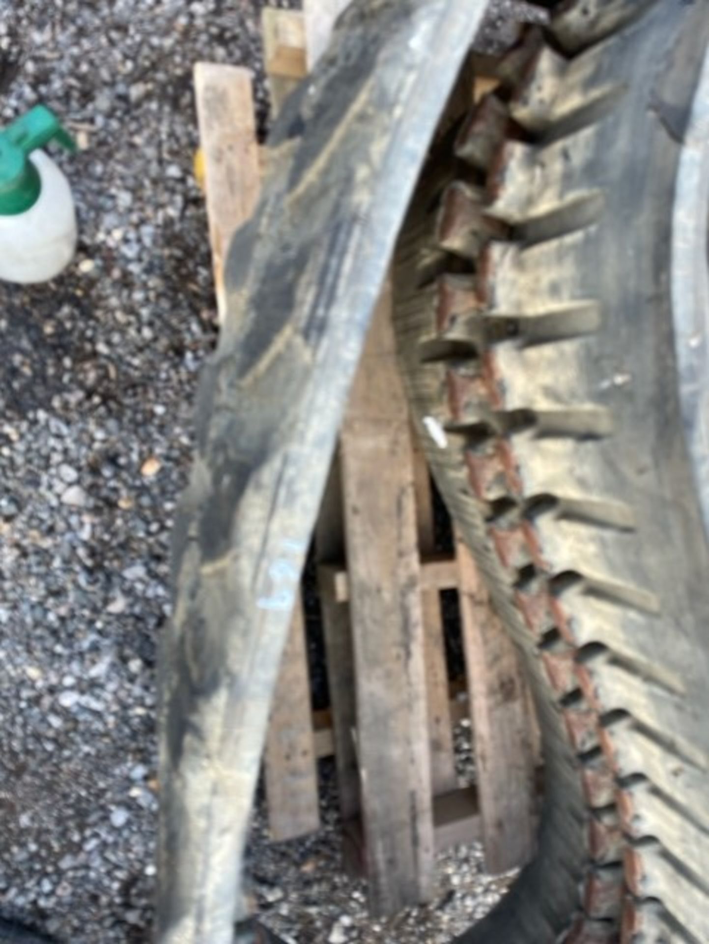 Excavator track of guess 10 or 12 ton machine it is 6 metres in length total it is well worn but