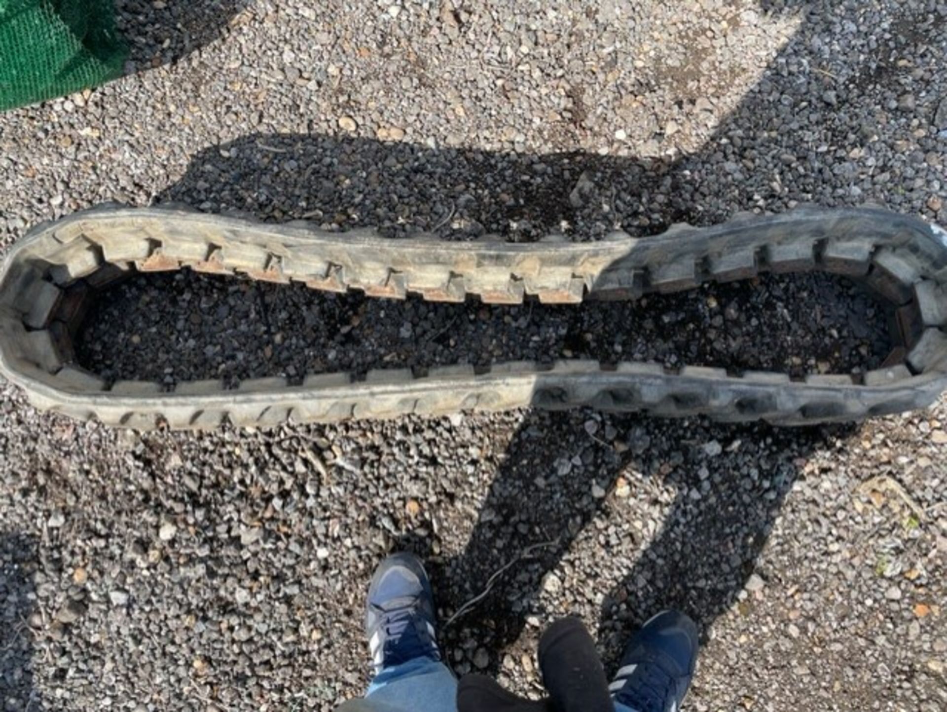 Mini excavator track in good condition has number 5061549 if helpful can measure if interested - Image 3 of 3