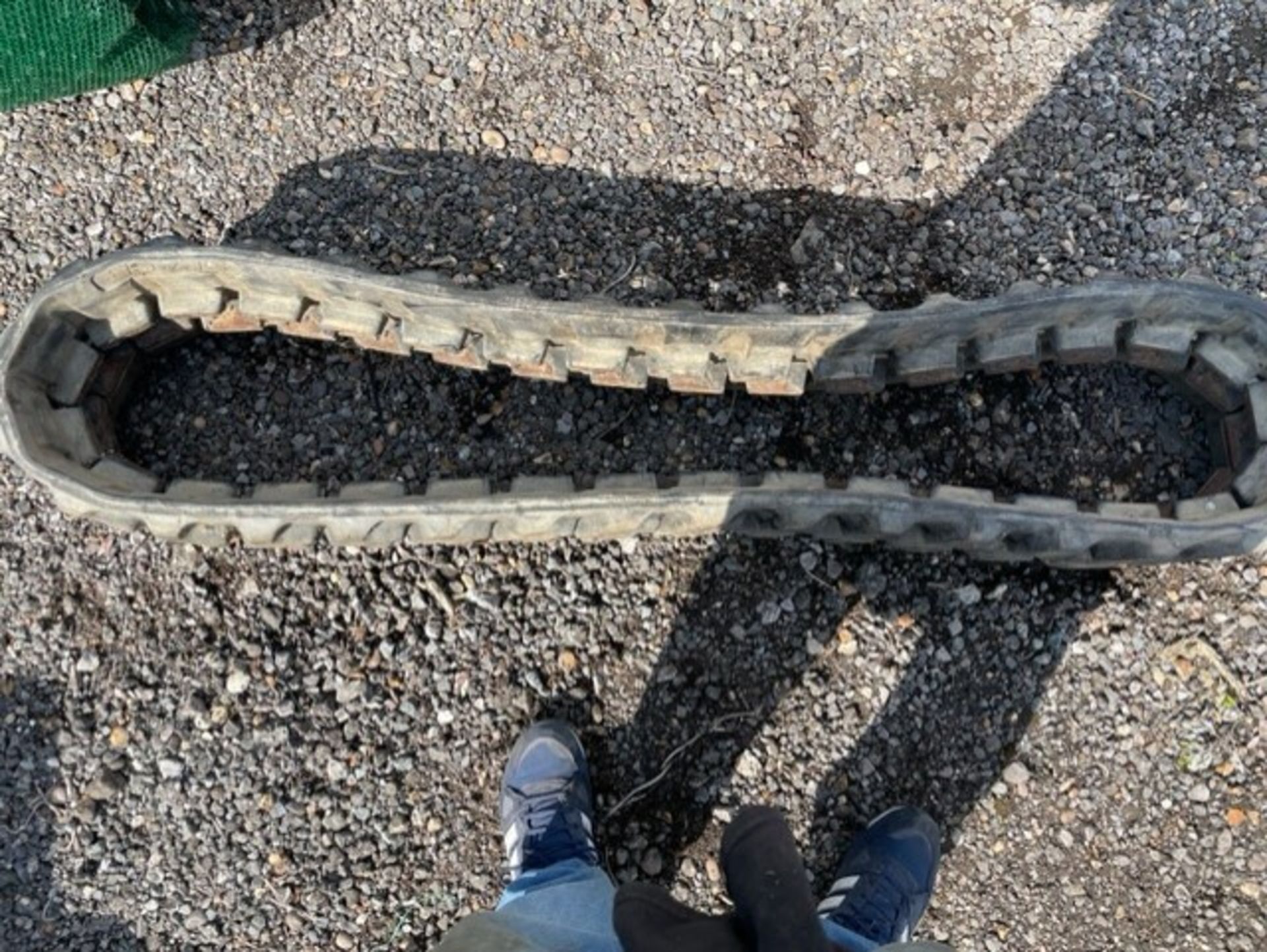 Mini excavator track in good condition has number 5061549 if helpful can measure if interested - Image 2 of 3