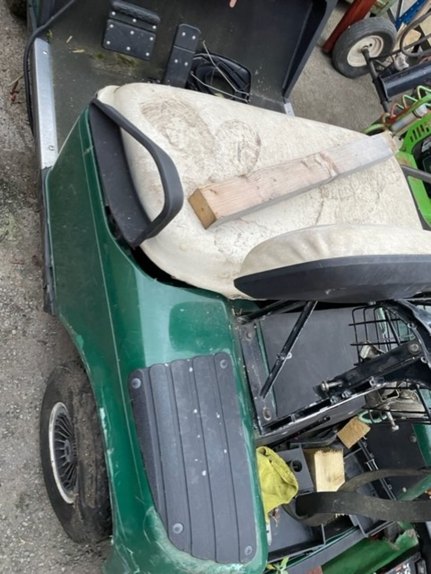 Ezgo golfing cart engine wants carburettor and it wants a cdi unit for electrics and a decent