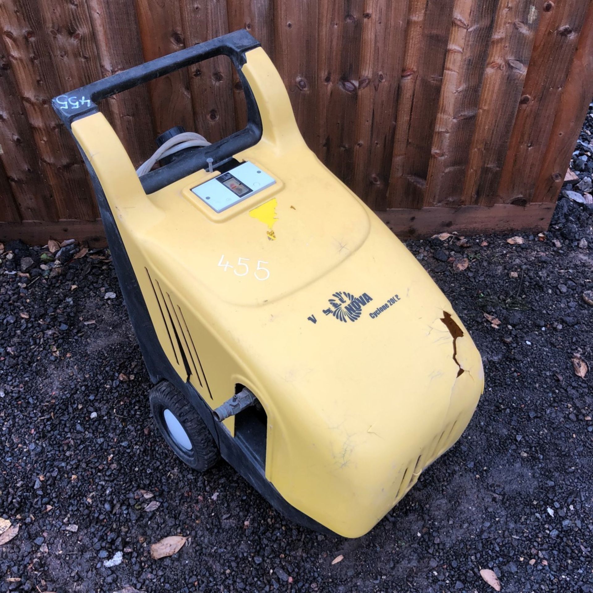 Nova Pressure Washer