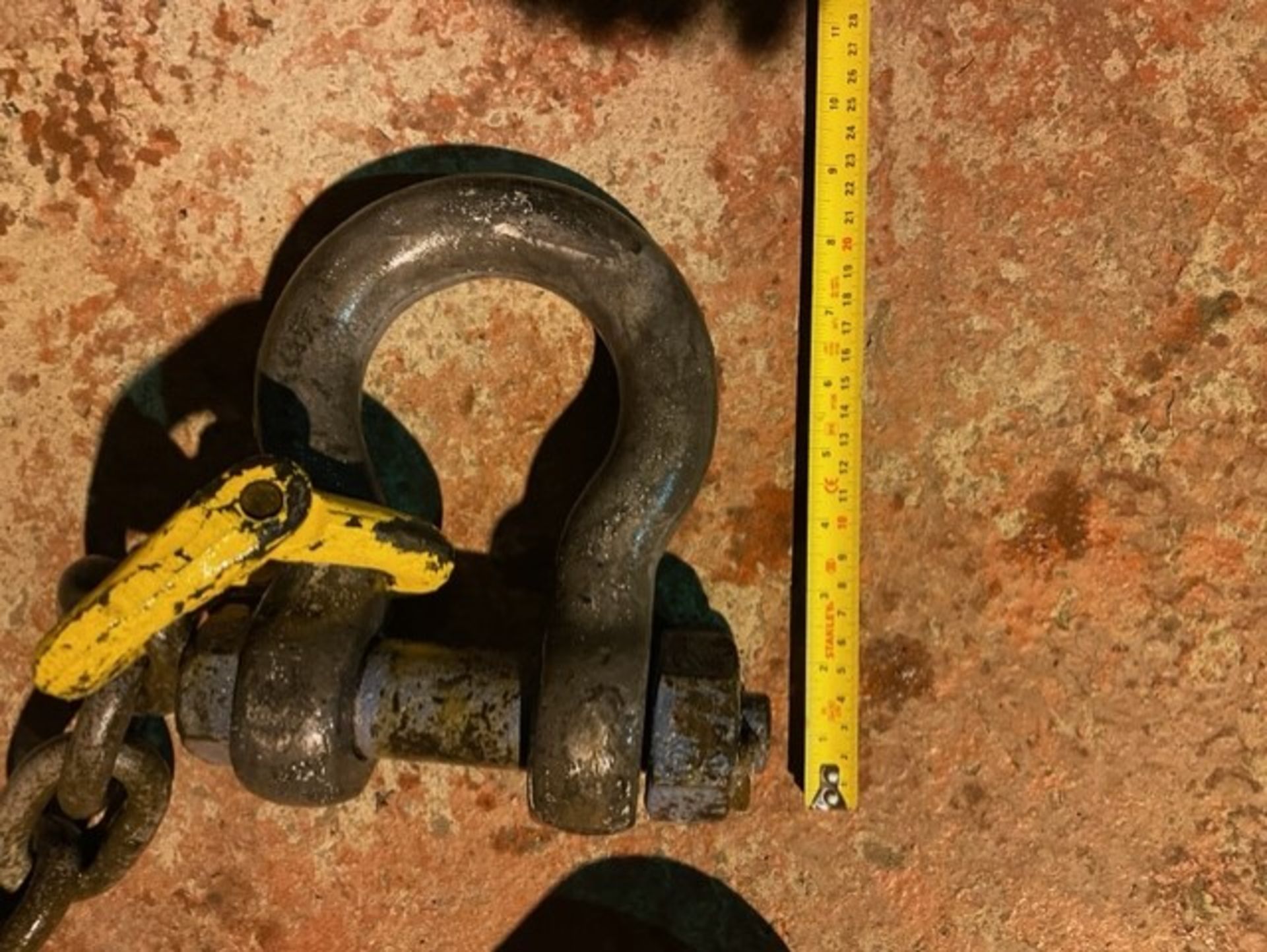 Drop chain large with u bolt and 2 smaller u bolts - Image 4 of 4
