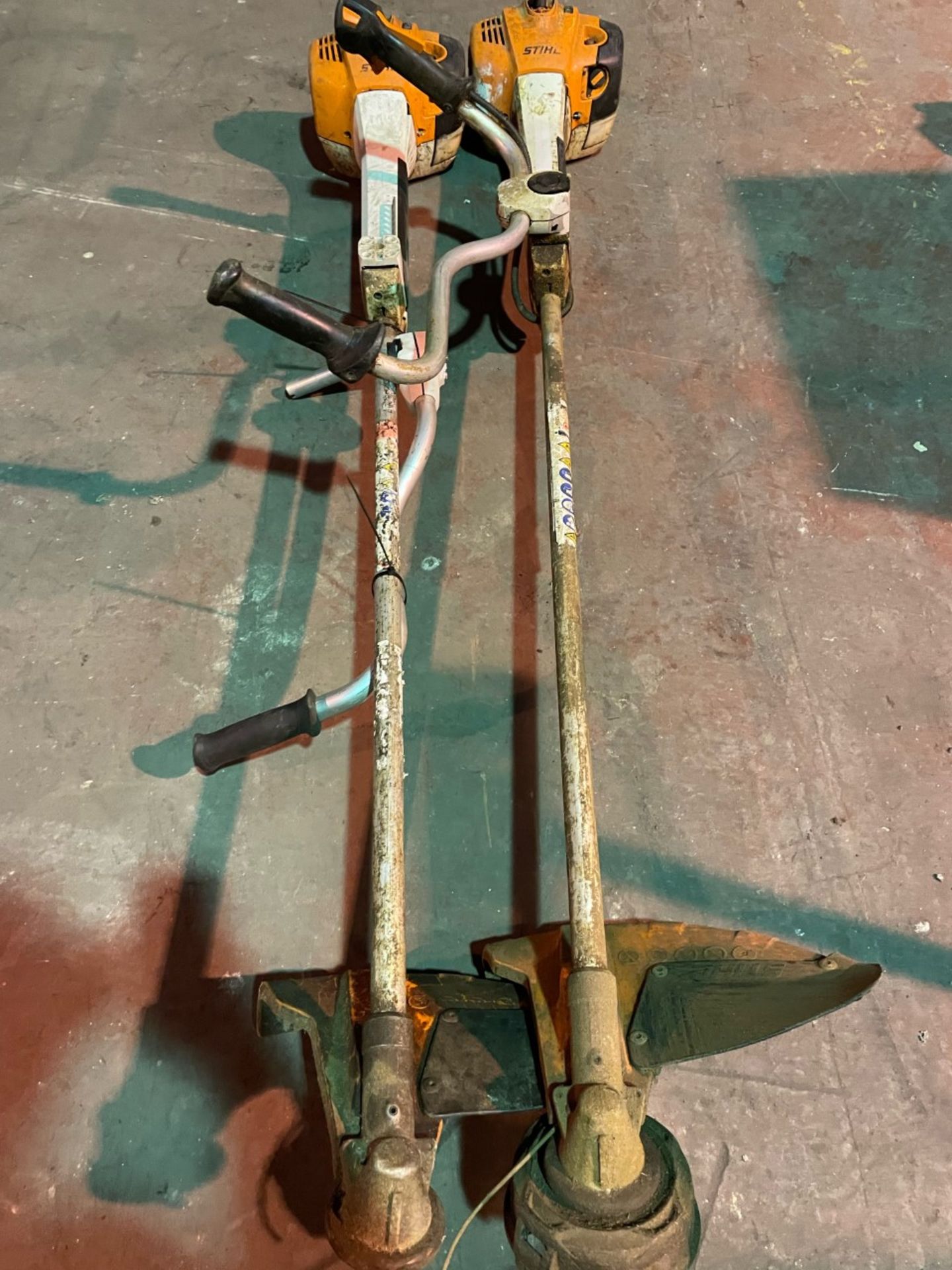 2x Stihl fs450 strimmers spares or repair - Image 2 of 2
