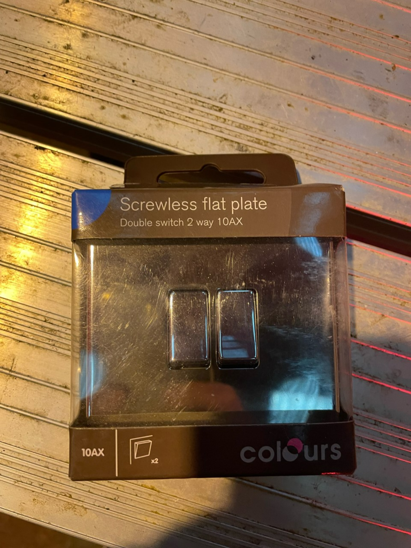 Screwless flat pate double light switch brand new polished chrome finish