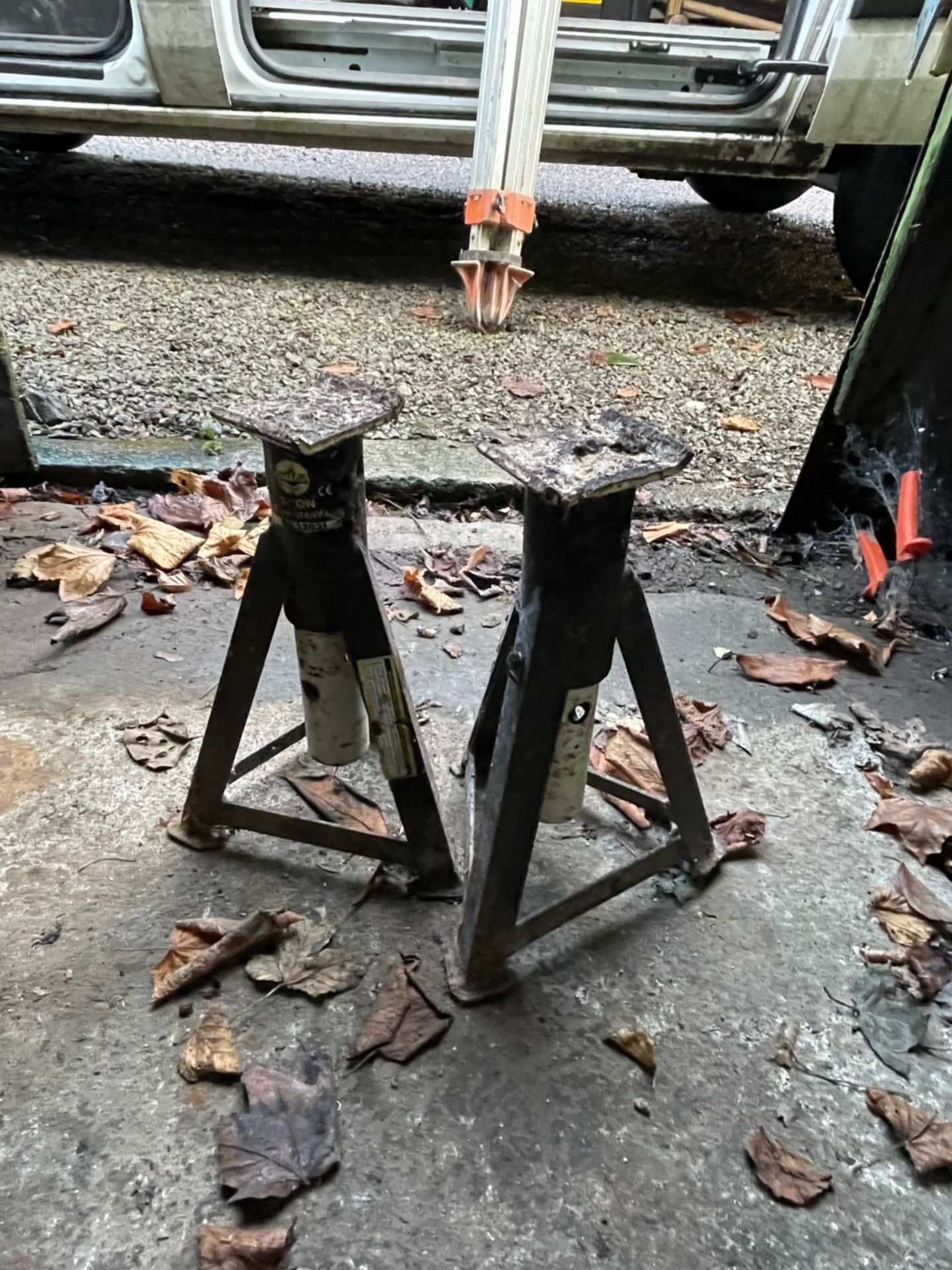 Pair of 3T axle stands