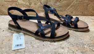 1 X PAIR OF MUSTANG SHOES FLAT BUCKLE SANDALS / SIZE: 39 EU / RRP £50.00 / GRADE A
