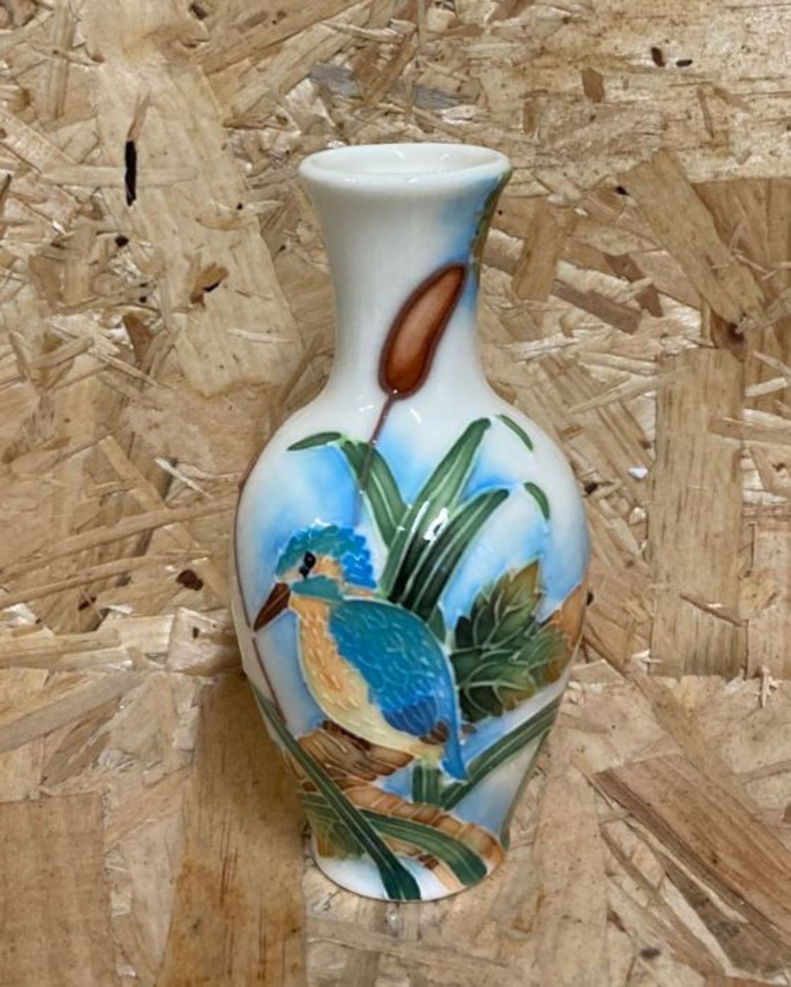 OLD TUPTON WARE BRITISH BIRDS 4" KINGFISHER / BRAND NEW