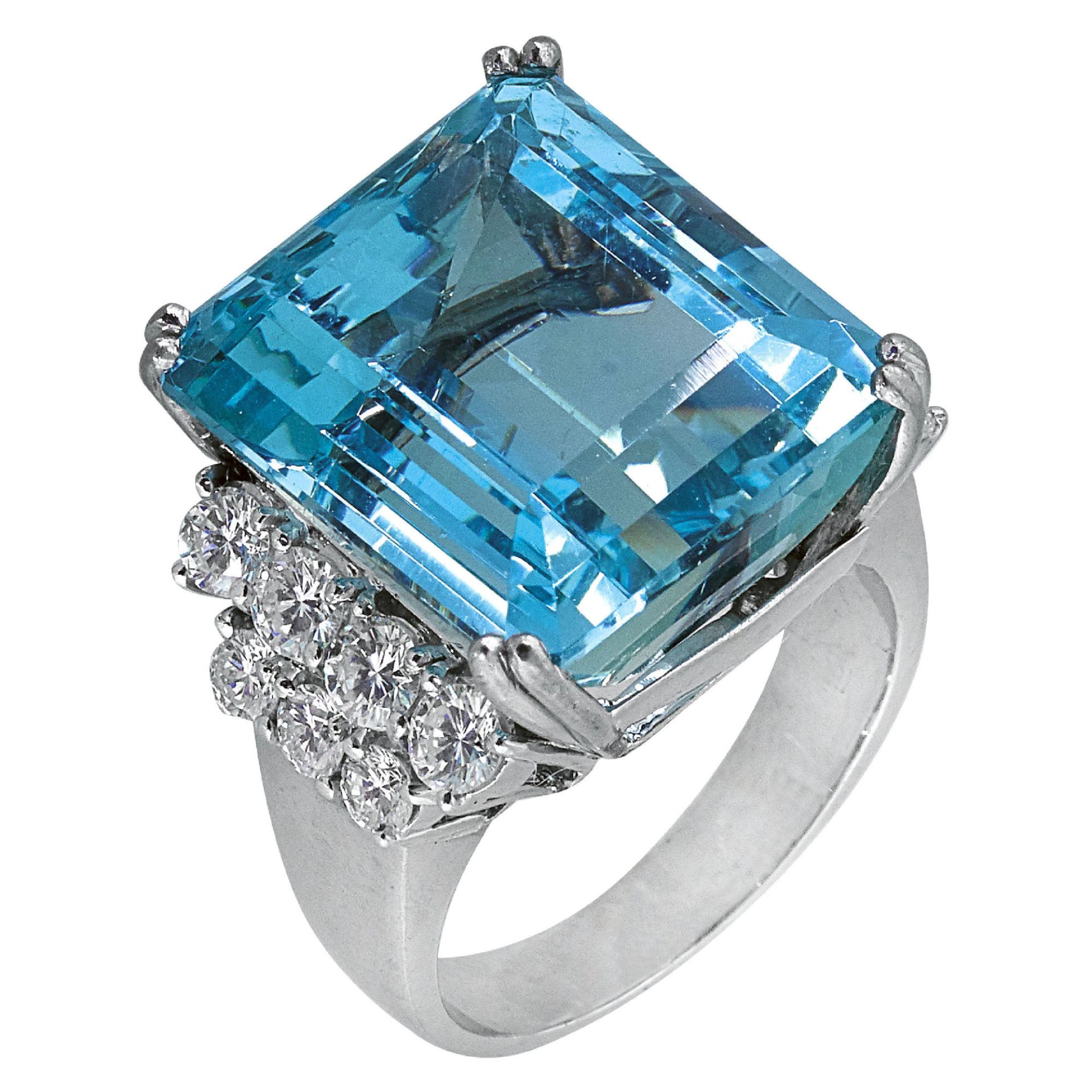 AQUAMARIN-BRILLANT-RING / Aquamarine-diamond ring
