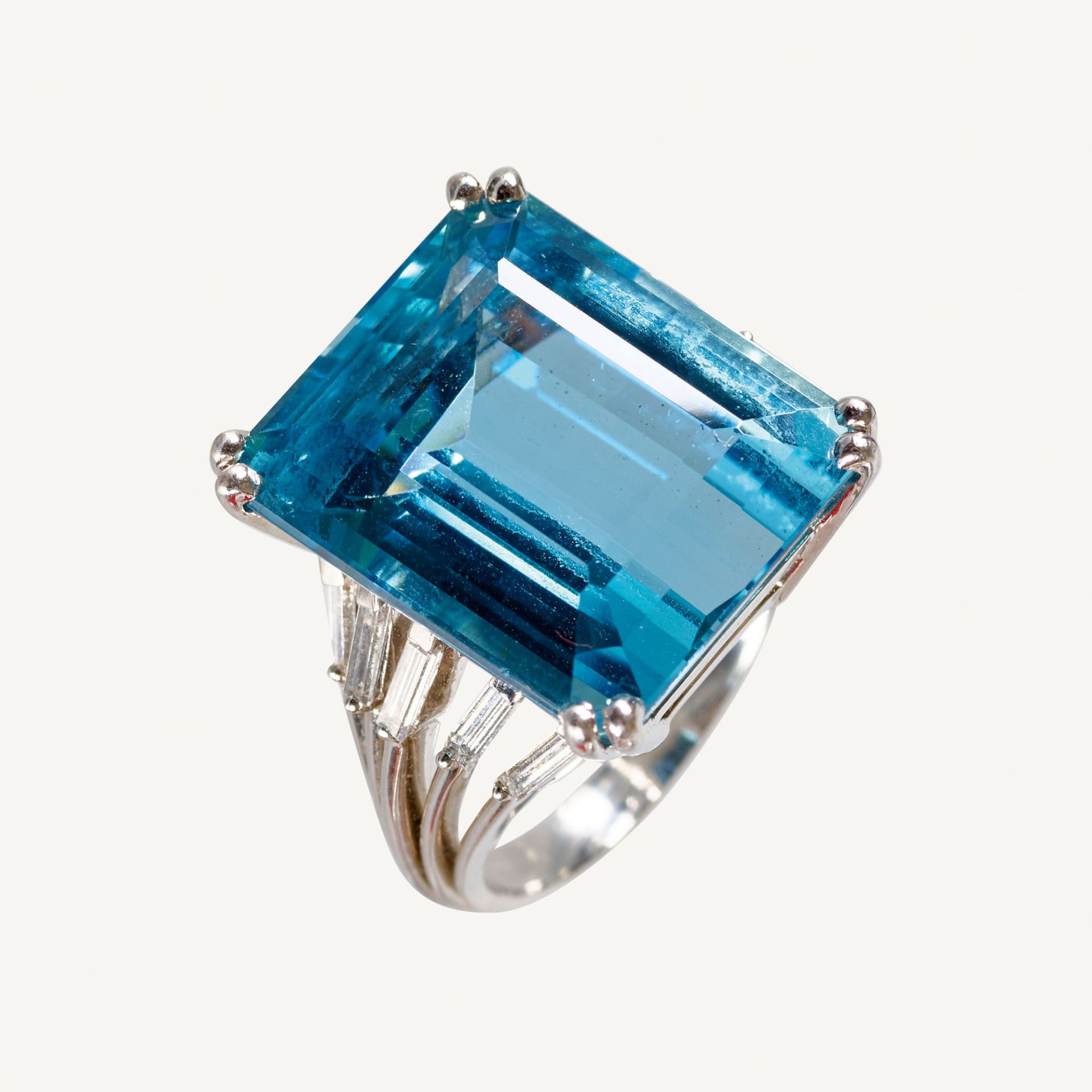 AQUAMARIN-DIAMANT-RING