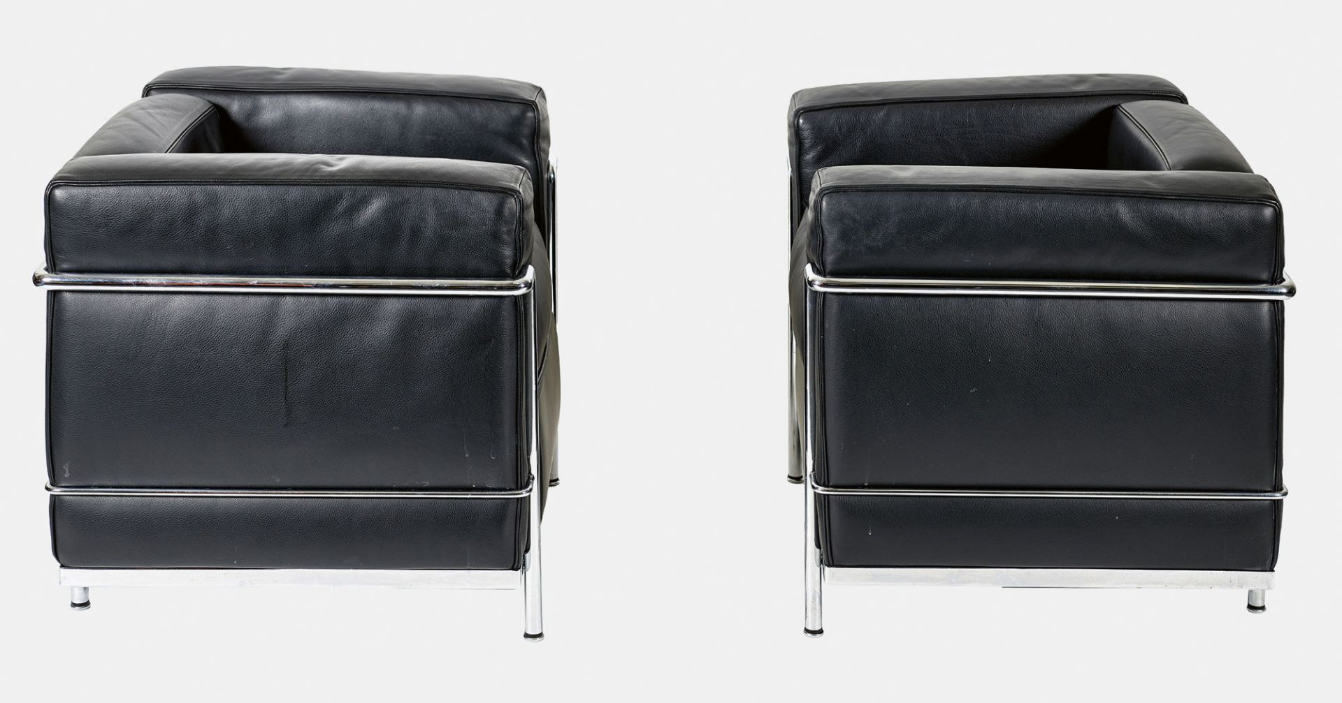 LE CORBUSIER (EIGTL. JEANNERET, CHARLES-ÉDOUARD): Paar Sessel "Grand Confort LC2" (Ausführung  ... - Bild 2 aus 2