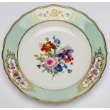 Teller mit Blumendekor und Monogramm, Meissen um 1900.