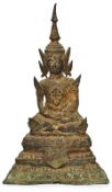 Buddha auf hohem Dreieckssockel, wohl Thailand 19. Jh.