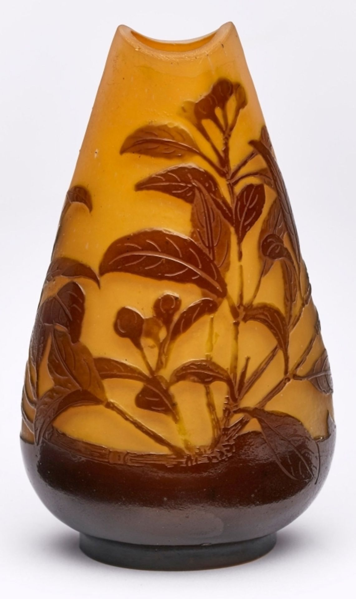 Kl. Vase "Beerenzweige", Gallé um 1910.