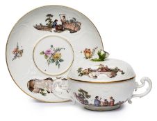 Kl. Terrine auf Unterschale "Bäuerliche Szenen", Meissen um 1750.