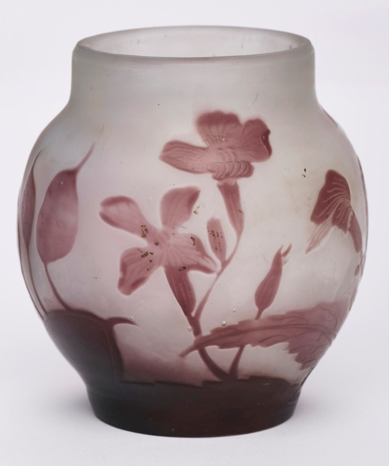 Kl. Vase "Veilchen", Jugendstil, Gallé um 1910.