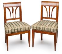 Zwei Biedermeier-Stühle, süddt. um 1820