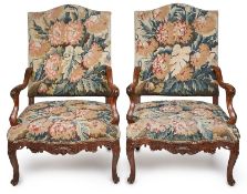 Paar Fauteuils, Régence, Frankreich um 1730