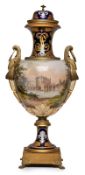 Gr. Prunk-Vase, Sèvres-Stil, Frankreich wohl Ende 19. Jh.