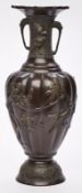 Bronze-Vase, Japan wohl um 1920.