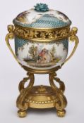 Brûle Parfum/ Duftvase, Meissen um 1870.