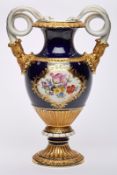 Schlangenhenkelvase, Meissen Mitte 20. Jh.