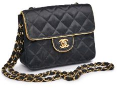 Kl. Handtasche "Mini Flap Bag", Chanel um 1985.