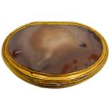 FRENCH GILT-METAL MOUNTED AGATE SNUFF BOX, 19TH CENTURY of tapered ovoid form, the mounts with