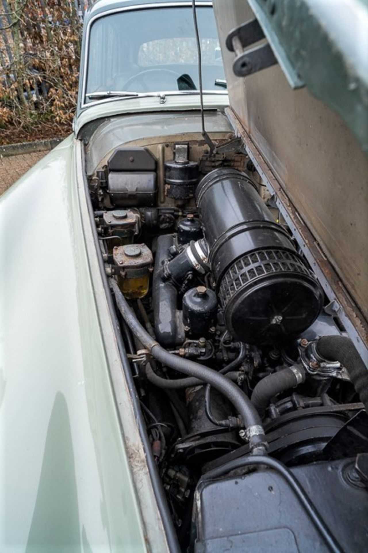 1958 Bentley S1 Standard Steel Saloon - Image 8 of 18