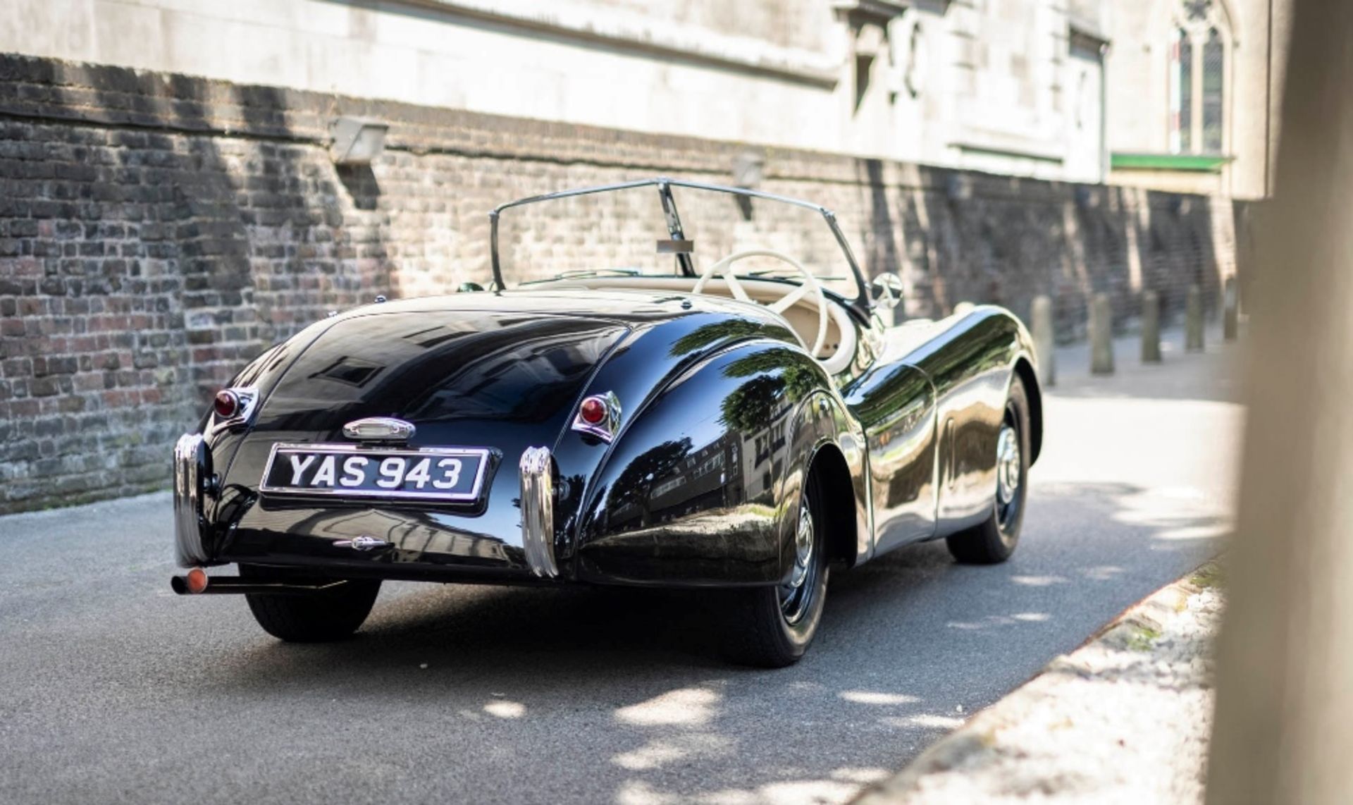 1952 Jaguar XK120 OTS Roadster - Image 5 of 31