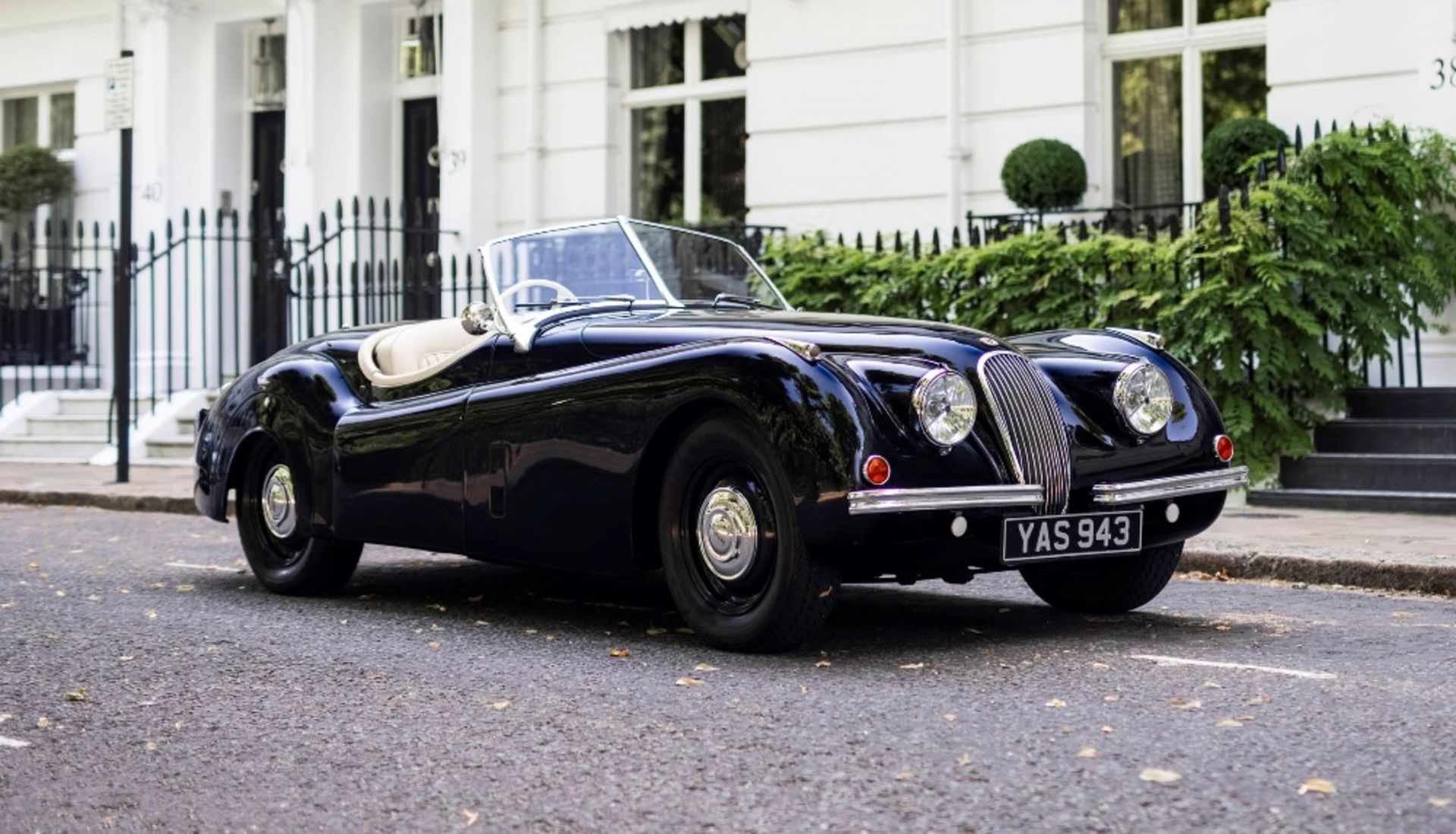 1952 Jaguar XK120 OTS Roadster - Image 3 of 31