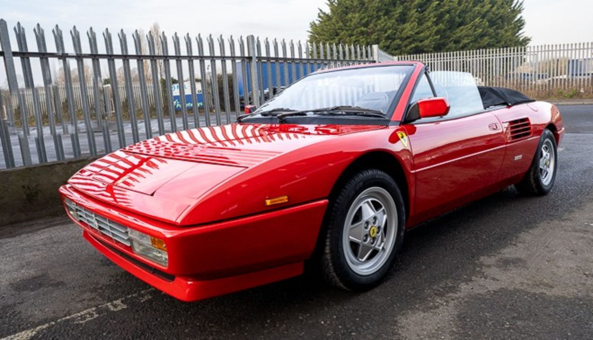 1989 Ferrari Mondial 3.4 T Cabriolet