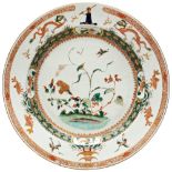 LARGE CHINESE FAMILLE-VERTE CRESTED DISH KANGXI PERIOD (1662-1722) decorated with a bird perched