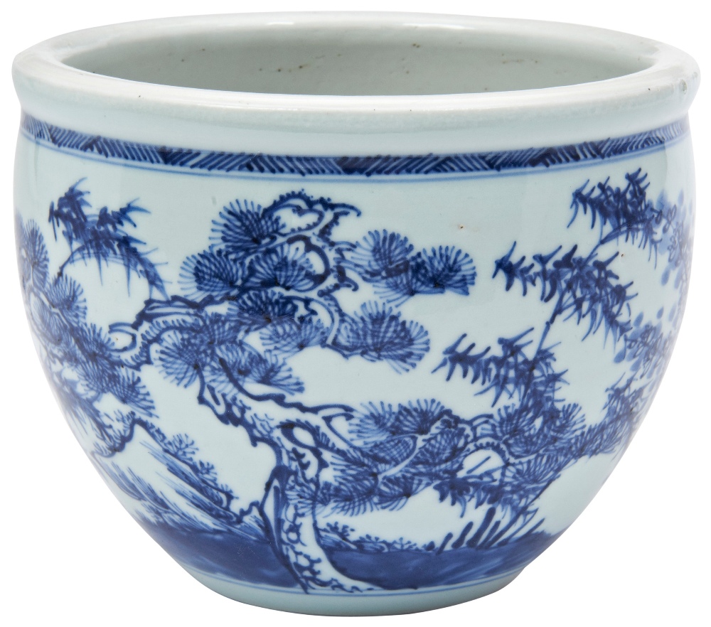 JARDINIERE-FORM BLUE & WHITE WATERPOT QING DYNASTY, 18TH / 19TH CENTURY the sides painted in tones